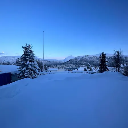 Sentrum Nydelig Utsikt Daire Tromsø
