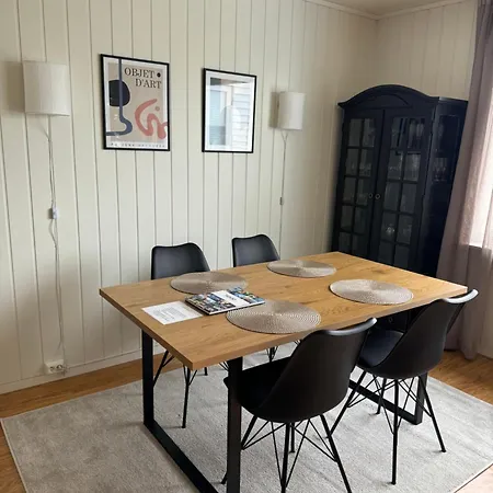Sentrum Nydelig Utsikt Daire *